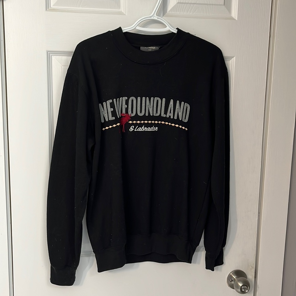 Newfoundland and Labrador crew neck sweater